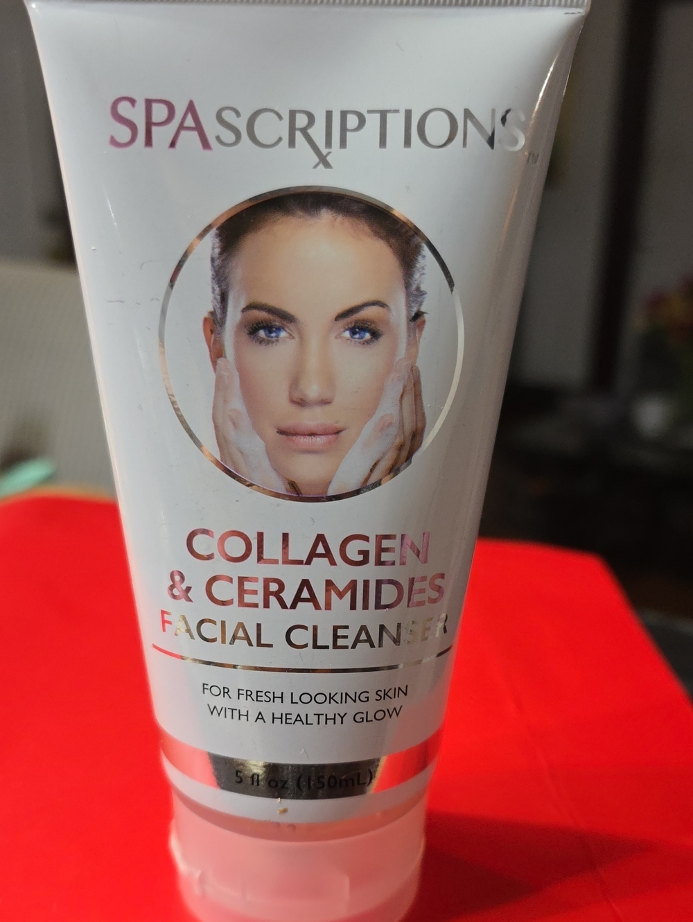 Collagen & Ceramides Facial Cleanser - Pink / White